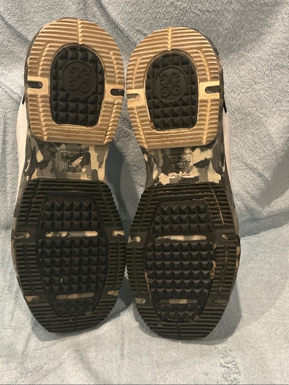 G/FORE Men's White MG4+ Golf Shoes with Camouflage Accents in EUC - Picture 5 of 5